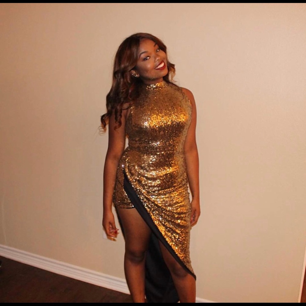 Gold sequin prom dress